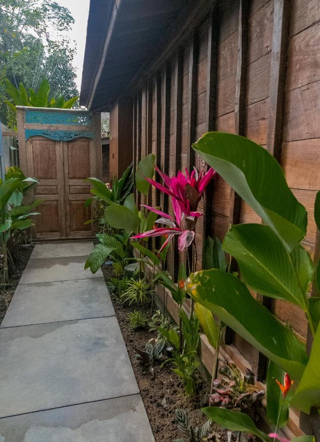 Benisari Batik Garden Cottage Ubud Eksteriør billede